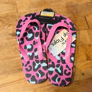💜flip flops
Kids size 11/12
Brand new